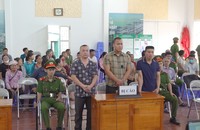 Xét xử 3 đối tượng hành hung lái xe đầu kéo trên cao tốc Nội Bài - Lào Cai