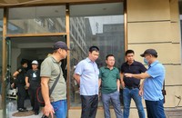Đại tá Phạm Thanh Phương (giữa),Phó Giám đốc Công an tỉnh Hà Tĩnh chỉ đạo quá trình bắt giữ tội phạm tại Đặc khu kinh tế Tam giác vàng. Ảnh: Công an Hà Tĩnh