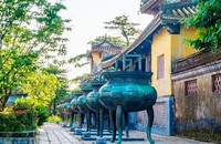Xây dựng hồ sơ di sản tư liệu cho bảo vật quốc gia Cửu đỉnh