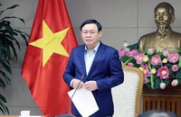 Phó Thủ tướng Vương Đình Huệ yêu cầu tăng cường kiểm tra, xử phạt hành vi không niêm yết giá khẩu trang hoặc tăng giá bán