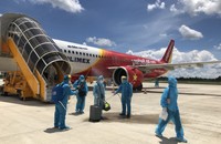 Tiếp tục sứ mệnh, Vietjet thực hiện trung bình 1 chuyến bay cứu trợ/ngày