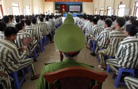 Phạm nhân cải tạo tại các trại giam vẫn đang là cách quản lý tốt nhất