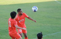 Cao Pendant Quang Vinh tích cực tập luyện trong màu áo đội tuyển quốc gia. (Ảnh VFF)