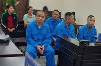 Các bị cáo tại tòa.