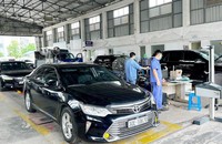 Các trung tâm đăng kiểm xe cơ giới ở Hà Nội có nguy cơ tiềm ẩn ùn tắc thời gian tới. (Ảnh: Hà nội mới).