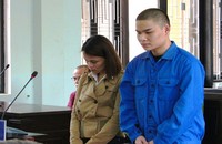 Phạm Trần Hào và Nguyễn Thị Ngọc Ánh tại phiên tòa xét xử