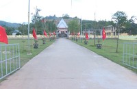 Trụ ở xã miền núi biên giới Thượng Trạch.