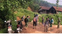 Chính quyền địa phương huy động các lực lượng tìm kiếm 2 ngày nay nhưng chưa có kết quả.