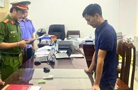 Bắt tạm giam chủ cơ sở sản xuất hàng nghìn tấn phân bón giả ở Hòa Bình