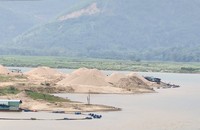 Khẩn trương khắc phục tồn tại, hạn chế tại các bãi tập kết cát, sỏi trên địa bàn tỉnh Thanh Hóa. Ảnh minh họa.