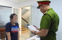 Đối tượng N.T.H bị bắt giữ vì lừa đảo chiếm đoạt 2 tỷ đồng của bị hại.
