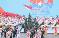 'Những năm tháng không thể nào quên' trong thơ Lê Thị Ái Tùng