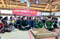 Công an TP Huế tuyên truyền tác hại của ma túy đến người dân khu vực biên giới huyện Ka Lừm (SeKong) và Sa Muội (Salavan).