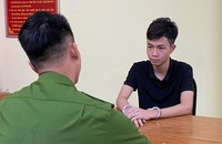Đánh khách nước ngoài, Trần Gia Huy - nhân viên một quán bar trên đường Bùi Viện bị bắt (Ảnh: CACC)