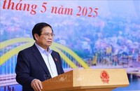 Thủ tướng Phạm Minh Chính chủ trì Phiên họp thứ 17 của Ban Chỉ đạo nhà nước các công trình, dự án quan trọng quốc gia, trọng điểm của ngành giao thông vận tải. Ảnh: Dương Giang/TTXVN.