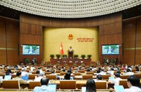 Phó Chủ tịch Quốc hội Nguyễn Đức Hải điều hành nội dung phiên họp.