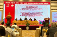Ông Phạm Tất Thắng thông tin tại họp báo.