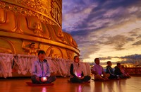 Chạm nguồn năng lượng tinh khiết về đêm tại Samten Hills Dalat