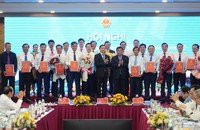 Phó Thủ tướng Trần Hồng Hà trao Quyết định phê duyệt quy hoạch vùng cho lãnh đạo 14 tỉnh, thành phố vùng Bắc Trung Bộ và duyên hải miền Trung được tổ chức tại Thừa Thiên Huế