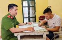 Lê Duy Khang tại cơ quan Công an.