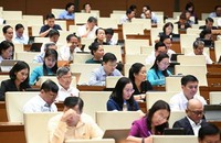 Các Đại biểu họp tại phiên thảo luận. (Ảnh trong bài: quochoi.vn)