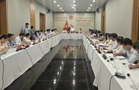 Quang cảnh phiên họp thứ 9 về giải trình, chất vấn việc triển khai thực hiện các Nghị quyết của HĐND tỉnh trên lĩnh vực nông nghiệp từ năm 2021 đến nay