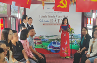 Chính thức khởi động tuyến tàu du lịch 'Về miền đất võ'