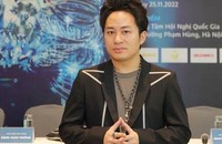 Tùng Dương, 20 năm vẫn "độc - lạ"