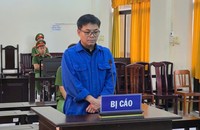 Lãnh 17 năm tù vì giả giấy tờ, chiếm đoạt 5 xe ô tô