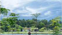 Trong hành trình trở về với tự nhiên, wellness tourism hỗ trợ tái tạo năng lượng thể chất đồng thời thư giãn và xoa dịu tinh thần, chữa lành tâm hồn sau những bộn bề, lo toan của cuộc sống hiện đại.