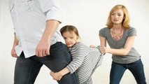 Có được thay đổi người trực tiếp nuôi con sau ly hôn?