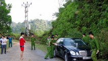 Hiện trường nơi phát hiện 3 người trong cùng gia đình tử vong trong xe ô tô.