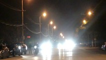 Sử dụng đèn chiếu xa khi tham gia giao thông trong thành phố có bị xử phạt không?