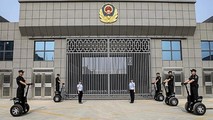 Tại sao Covid-19 vào được nhà tù ở Hồ Bắc, Sơn Đông, Chiết Giang