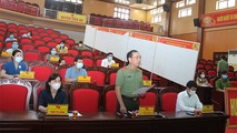 Trung tướng Trần Quốc Tỏ, Uỷ viên Trung ương Đảng, Thứ trưởng Bộ Công an tại buổi tiếp xúc với cử tri huyện Tiên Du.