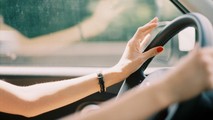 Đừng tạo ra những định kiến giới trong việc điều khiển phương tiện giao thông
