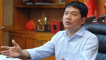 Bộ trưởng Đinh La Thăng đã đặt câu hỏi thú vị “Xã hội đó là xã hội gì?”, dành cho Đại tá Trần Sơn Hà - Cục trưởng Cục Cảnh sát giao thông đường bộ - đường sắt (C67, Bộ Công an)
