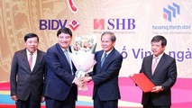 Hội nghị gặp mặt các nhà đầu tư 2018 tiếp tục thu hút nhiều dự án lớn vào Nghệ An với tổng số vốn đăng ký lên tới hơn 13 ngàn tỷ đồng