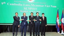 (Từ trái sang phải): Tổng thống Myanmar Win Myint, Thủ tướng Nguyễn Xuân Phúc, Thủ tướng Campuchia Samdech Techo Hun Sen, Thủ tướng Lào Thongloun Sisoulith và Tổng thư ký ASEAN Lim Jock Hoi chụp ảnh chung tại Lễ khai mạc hội nghị. (Ảnh: Thống Nhất/TTXVN)