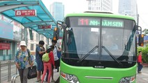 Tuyến 44 và 78 ở TP HCM, nhiều xã viên đã xin rút phương tiện nên từ 32 xe chỉ còn 16 xe