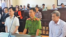 Giám đốc ngân hàng cấu kết với cấp dưới chiếm đoạt hơn 100 tỉ