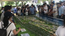 Khách tham quan chuỗi Dự án BĐS Du lịch nghỉ dưỡng tại Triển lãm