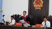 Hội đồng xét xử phiên sơ thẩm lần 2