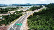 BOT giao thông: 'Miếng ngon' không dễ 'xơi'