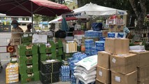Hàng trăm tấn hàng, quà của người dân, nghệ sĩ, doanh nghiệp… khắp cả nước gửi tặng các bệnh viện và khu cách ly tại Đà Nẵng. Ảnh Mai Hương