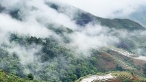 Một góc Tà Xùa, điểm đến “săn mây” ưa thích của đông đảo khách du lịch.