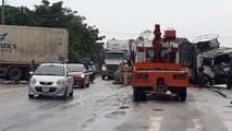 CSGT đang phân luồng và điều tra nguyên nhân