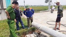 Hiện trường vụ cột điện bật gốc đổ làm một người chết.