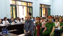 Hoàng Thị Hiền tại phiên tòa hồi cuối tháng 9/2018.