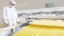 DN sản xuất mỳ gói băn khoăn, liệu không có đủ hành, tiêu, tỏi, ớt... thì mì gói có được đóng gói bán ra thị trường không?